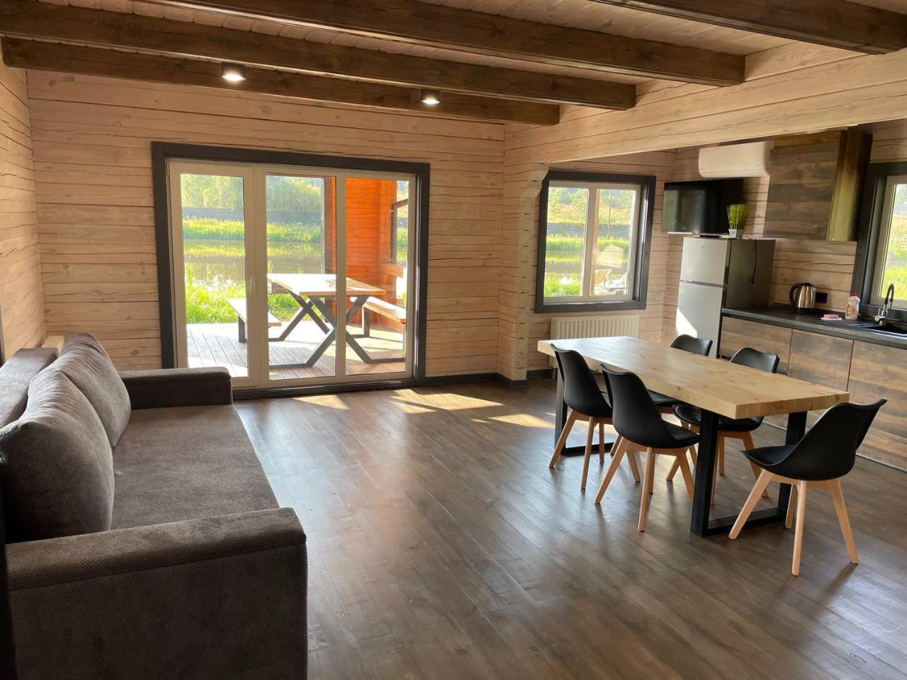 Guesthouse On The Lake With Bathhouse 70 Km From Kiev Makariv Exterior foto