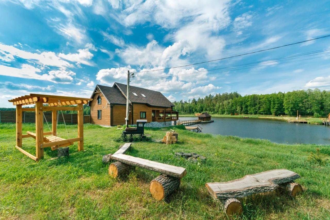 Guesthouse On The Lake With Bathhouse 70 Km From Kiev Makariv Exterior foto