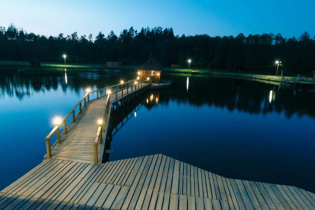 Guesthouse On The Lake With Bathhouse 70 Km From Kiev Makariv Exterior foto